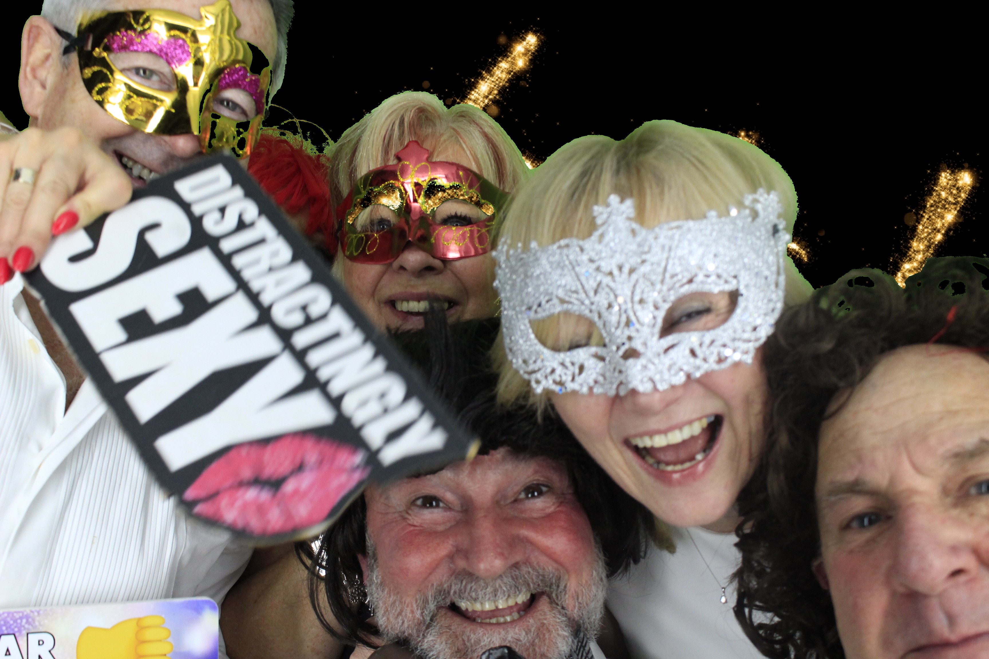 New Years Eve Party Silvermere | View more photos from the event at gallery.myphotoboothexperience.co.uk/u/MyPhotoBoothExperienceLtd/New-Years-Eve-Party-Silvermere